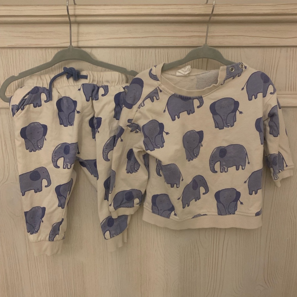 H & M kids sweatsuit 12 months